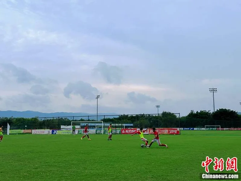 中韩青少年对抗赛:恒大足校追3球4-4仁川联,点球大战5-6惜败